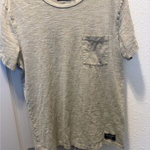 Abercrombie & Fitch Light Heather Gray Short Sleeve Pocket Tee